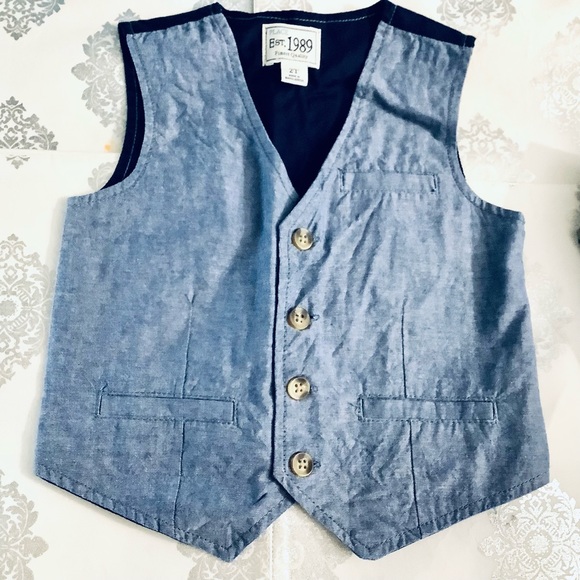 💙10  for $10 Boys 2T- Denim Style 2 Tone Vest💙 - Picture 2 of 4